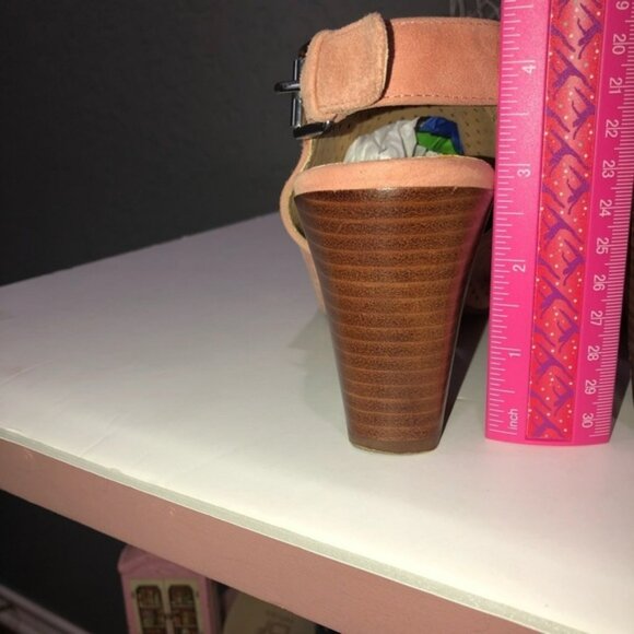 Adam Tucker perforated peep toe sandal - Picture 6 of 7